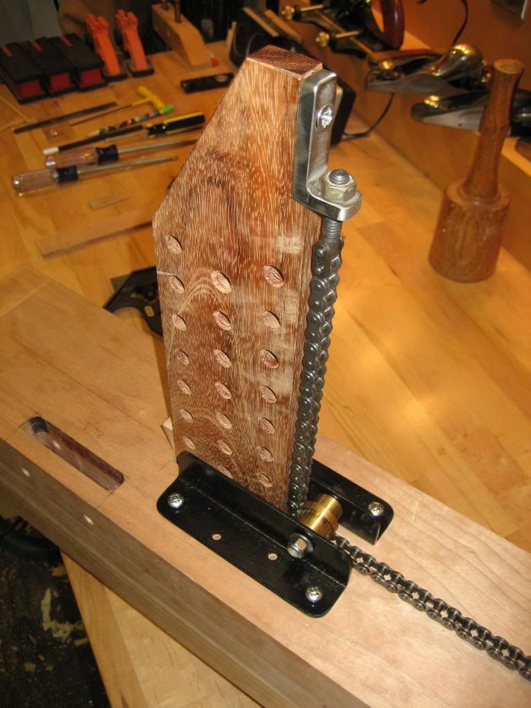 Review Chain Vise by lysdexic LumberJocks